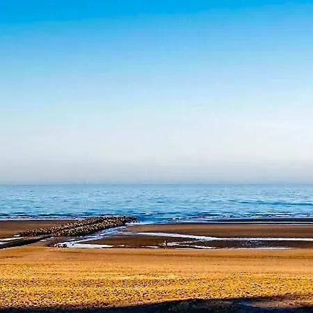 In Belgium Near The Sea 3* Koksijde